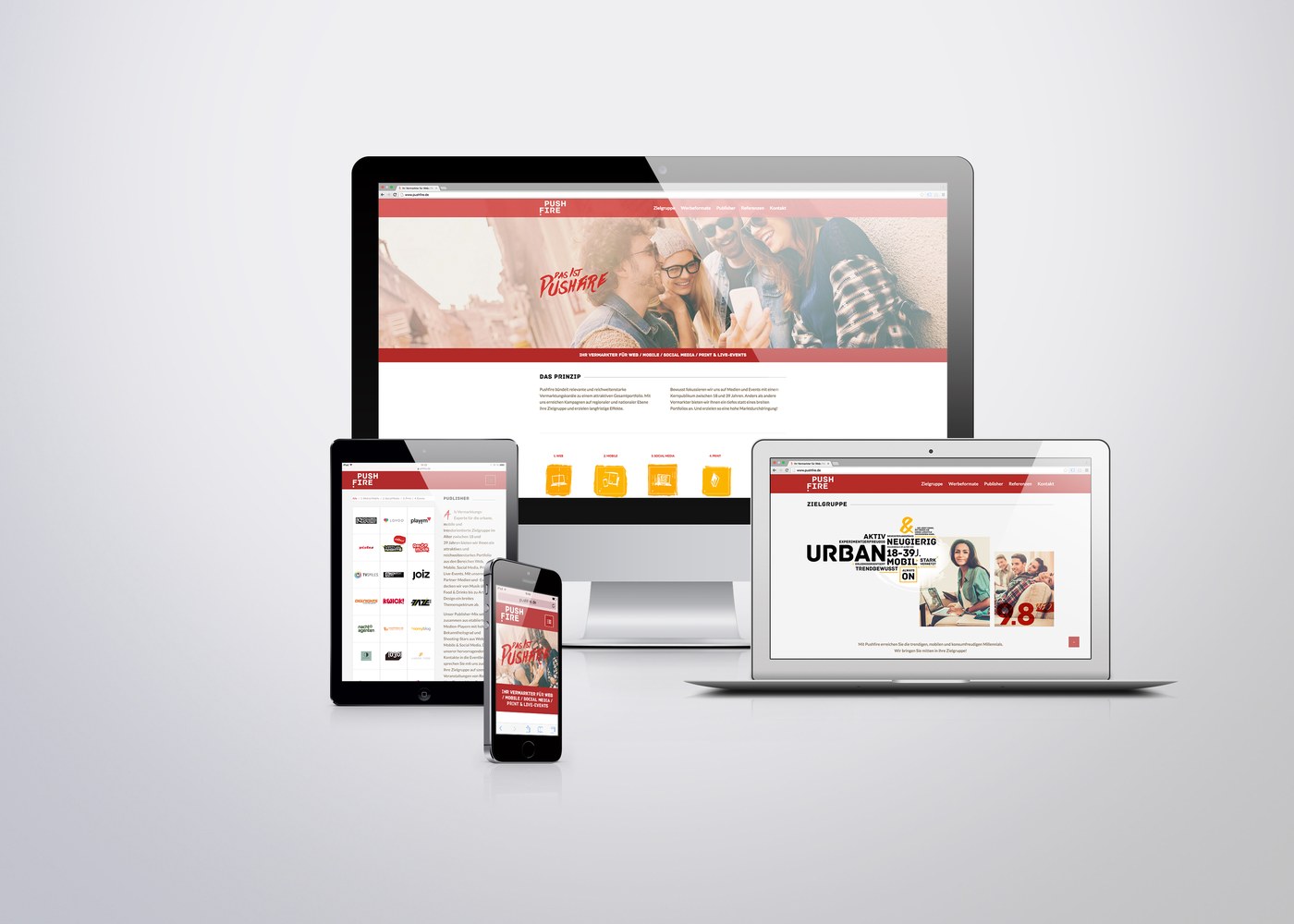 Responsive WordPress-Website für Pushfire Responsive Pushfire-Website auf Desktop, Tablet und Smartphone